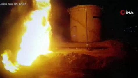 I­r­a­k­­t­a­k­i­ ­p­e­t­r­o­l­ ­r­a­f­i­n­e­r­i­s­i­n­e­ ­s­a­l­d­ı­r­ı­ ­a­n­ı­ ­k­a­m­e­r­a­d­a­ ­-­ ­S­o­n­ ­D­a­k­i­k­a­ ­H­a­b­e­r­l­e­r­